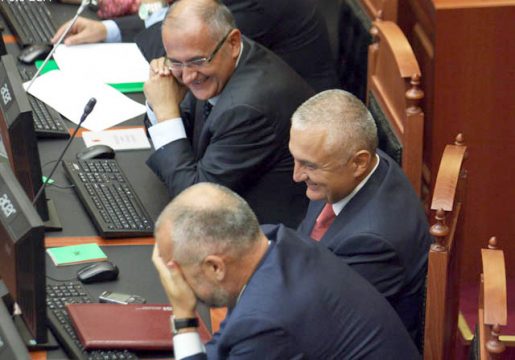 LSI sulmon Ramën: Ti je një qen i rrahur, Meta t’i mbërtheu mirë flegrat e hundës e votove pa llafe si qingj…