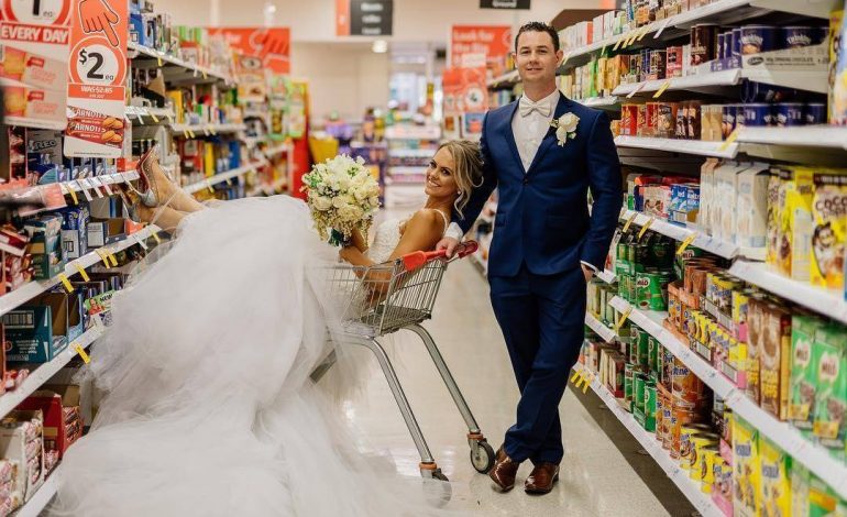 Fotografitë më të veçanta të dasmës, i bëjnë në market (FOTO)