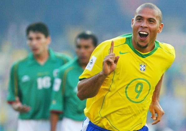 SURPRIZAT/ Ronaldo zbulon formacionin e tij të ëndrrave