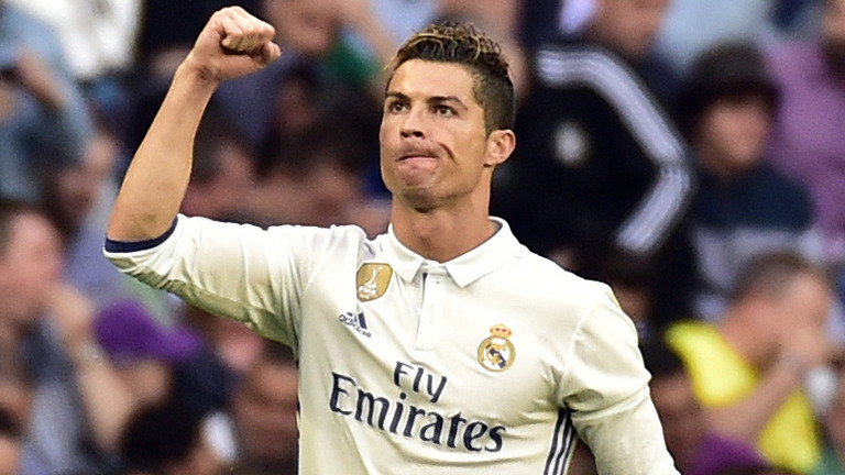 Ronaldo pa pikë modestie: Jam lojtari më i mirë në historinë e futbollit
