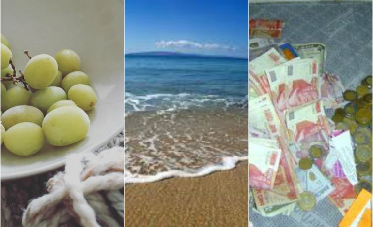 Nga 12 kokrrat e rrushit tek veshja me të bardha/ Ja ritet si të keni një Vit të Ri të mbarë