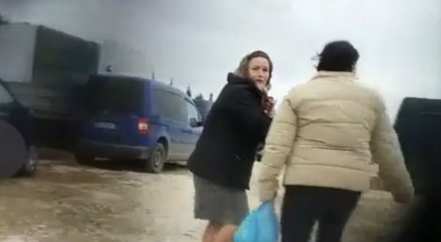 “E futi pas makinës dhe e bëri të vdekur”, shpërthen në lot gruaja nga Durrësi që i morën kuletën