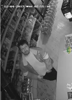 VIDEO/ Maskat grabisin marketin, policia arreston pijanecin për një shishe raki