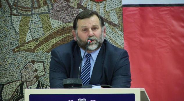 “Ditëlindja e PD-së”, ish-themeluesi rrëzon Berishën: Psikopat delirant, ke shtrembëruar historinë
