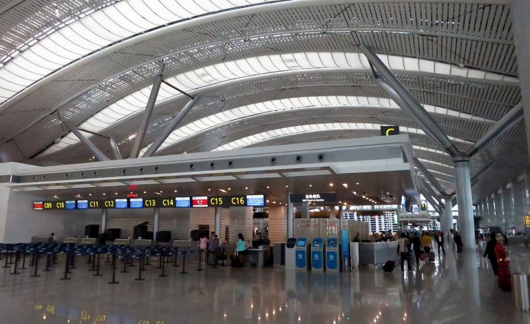 Shqiptarja shkon te xhaxhai në Kroaci, kur kthehet e gjen belaja në aeroport