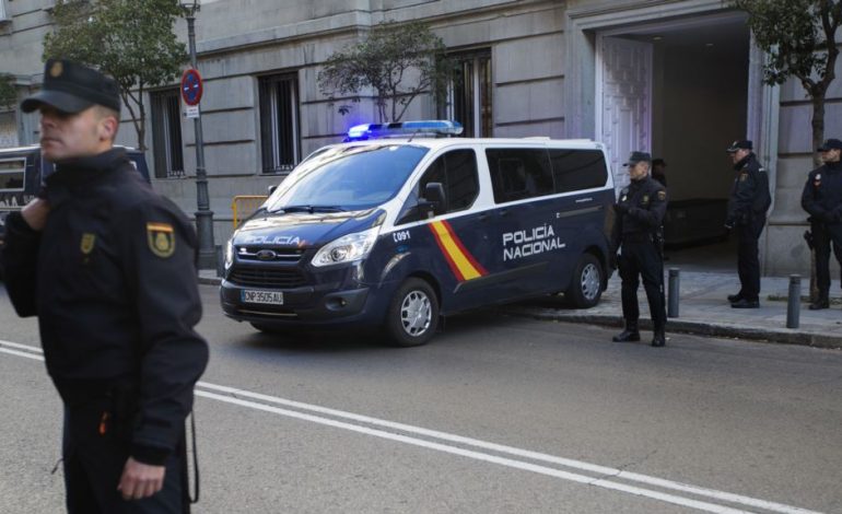 Gjykata e Spanjës urdhëron lirimin e ish-presidentit dhe pesë politikanëve të tjerë të Katalonjës