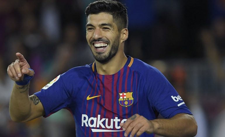 Suarez shkruan historinë, në mesin e 10 golashënuesve më të mirë të Barcelonës