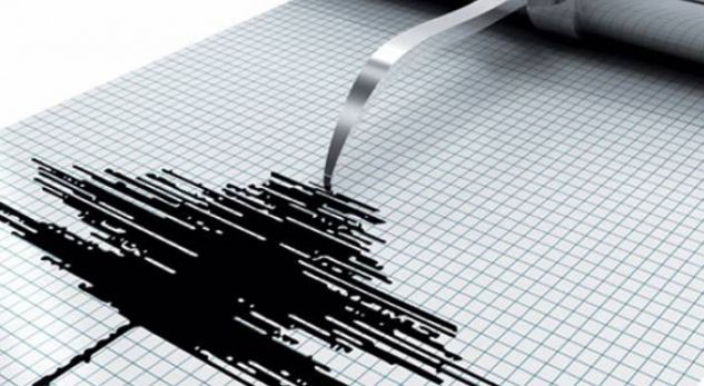 NUK NDALEN TËRMETET/ Një lëkundje e FORTË në mesnatë. Ja ku u ndje dhe sa ballë ishte