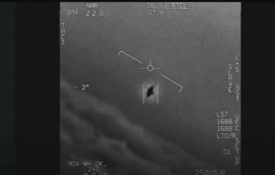 Ish-agjenti amerikan flet për ekzistencën e UFO-ve: Nuk jemi vetëm, kam parë gjëra që…