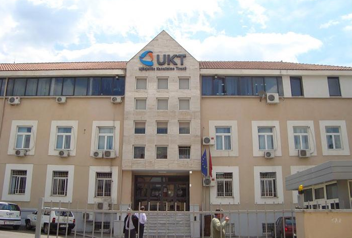 Përmbytjet/ UKT: Ja zonat dhe oraret që do ketë ndërprerje të ujit