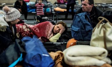 “Le Figaro”: Shqiptarët, kampionë të azilkërkimit në Francë, në vend sundon korrupsioni