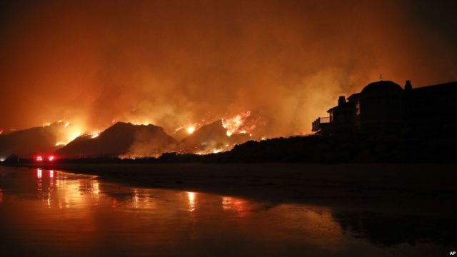 SHBA/ Zjarri në Kaliforni, më shkatërruesi që nga viti 1932