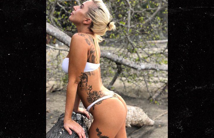 Lady Gaga në mes të dimrit me të brendshme: Jeta është e bukur por edhe të pasmet e mija nuk janë keq (FOTO)
