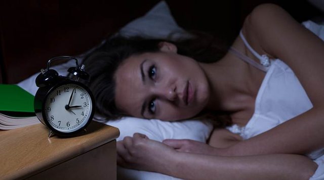 Pagjumësi? 5 sjelljet që ju ndihmojnë ta luftoni