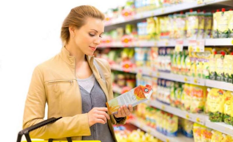 Si të flirtoni në një dyqan apo supermarket … (MËNYRAT)