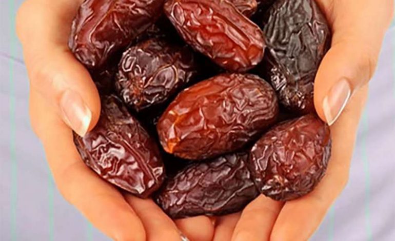 Hurma arabie/ Një bombë e vërtetë vlerash dhe vitaminash për trupin tuaj!
