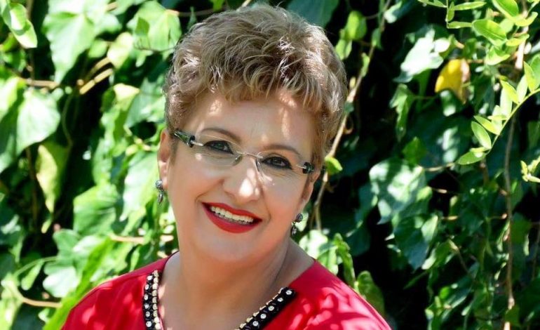 Deputetja e Fierit: Përcollëm sot në qiell bashkë me Arielën një pjesë të vetes sonë