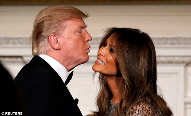 “Trump pagoi mbi 100 vajza dhe gra të abuzuara seksualisht …”, bomba e re e ish-shefit të stafit të tij