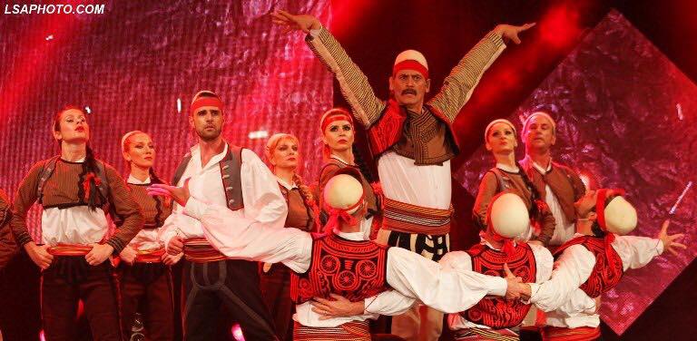 Ndarja nga jeta e Rexhep Çelikut, Basha: Vallja e tij ushqim epik për shpirtin