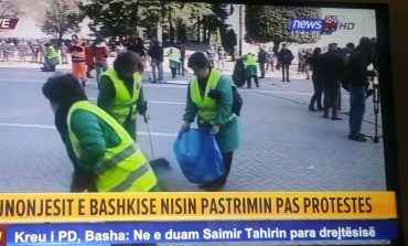 Shpërndahen protestuesit dhe zbarzin bulevardin/ Punonjësit e bashkisë së Tiranës nisin pastrimin