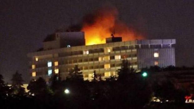 KABUL/ Sulm terrorist në një hotel ndërkombëtar, 15 të vdekur dhe shumë të marrë peng