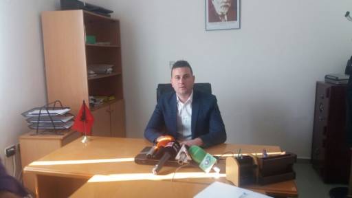 Kallëzimi/ Kryeinspektori Beratit akuzon Ndrecën: Më bëri presion