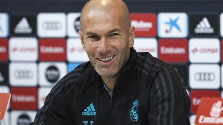 (FOTO) Zinedine Zidane zbulon “Top 11” e tij të Premier League
