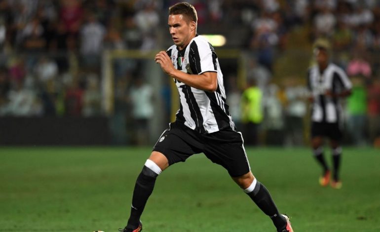 Juventus pushton Italinë dhe botën me 51 futbollistë