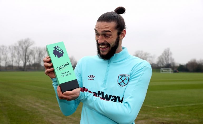 Zyrtare: Chelsea nis bisedimet me West Ham për Carroll
