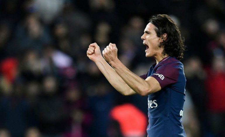 Juventusi “fërkon duart” nga tensioni te PSG, synon Cavanin