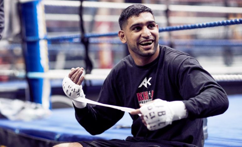 Amir Khan sërish në ring, më 21 prill përballë Phil Lo Greco