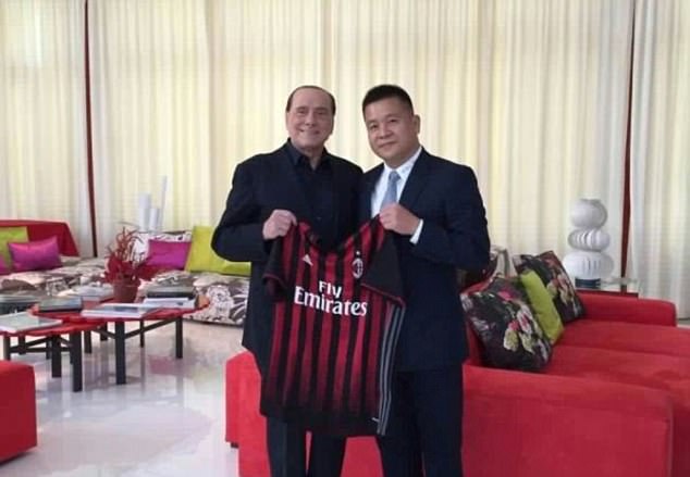 Berlusconi: Spekulimet mbi shitjen e Milan? Një vrimë në ujë!!