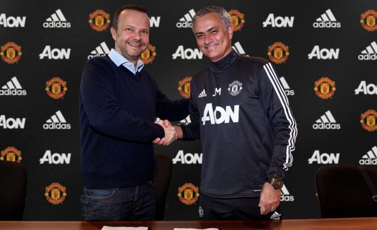 Zyrtare, Mourinho rinovon me Manchester United deri në 2020-ën