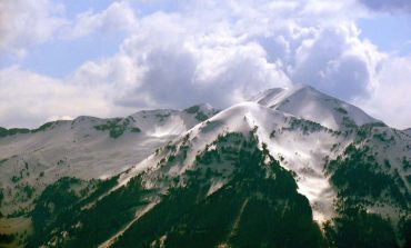 Tomorri, mali enigmatik që priti mbi 160 mijë turistë vendas e të huaj në 2017