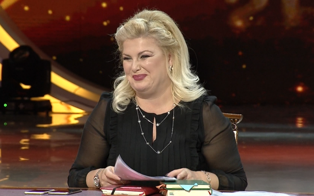 “Unë të pres vetëm ty”, Eni Çobani vihet në siklet nga kërkesa e të ftuarit