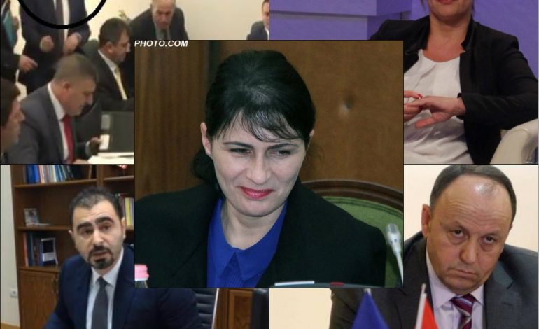 Të gjithë të SHKARKUARIT e Arta Markut/ Nga Rovena Gashi, tek Dritan Gina që refuzon të lerë detyrën!