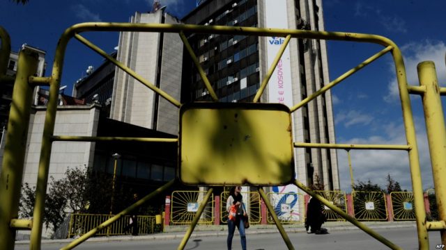 ANALIZA/ Procesi i pafund i privatizimit në Kosovë
