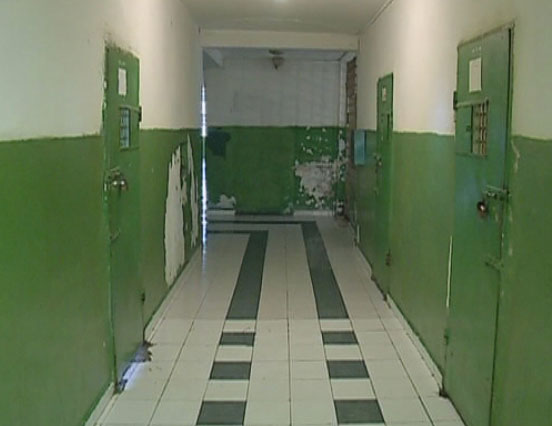 KRUJË/ Vdes i burgosuri në burgun e Zaharisë, po transportohej për në spital
