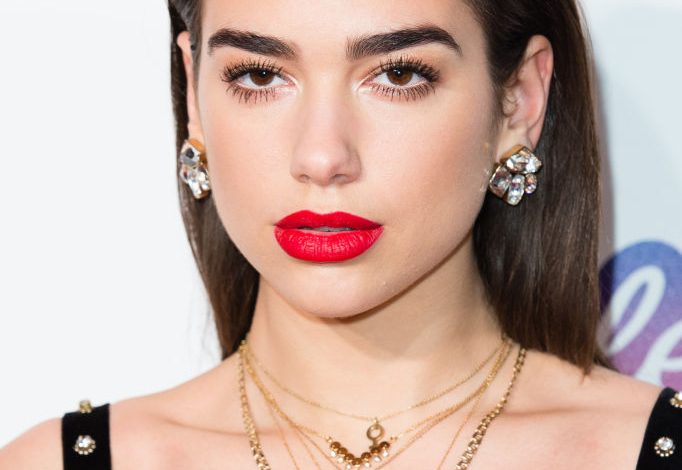 Që Dua Lipa po i çmend të gjithë e dimë tashmë! Nominohet për 5 çmime BRITANIKE
