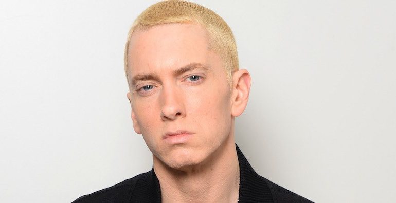 Eminem vjen në Europë! Ja ku do keni mundësi ta shihni këngëtarin (FOTO)