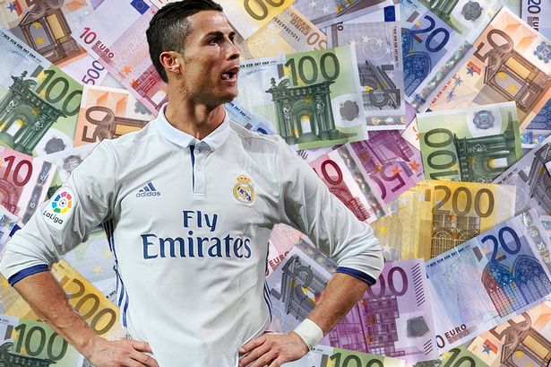 Ronaldo kontratë me kompaninë arabe, fiton shumën marramendëse për 4 orë punë