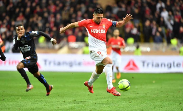 Gola dhe spektakël në ndeshjen Monaco-Nice, gjithçka mbyllet në “paqe”