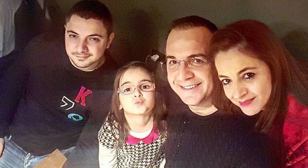 Qenka javë festash për familjen Gjebrea. Pas fejesës së djalit, sot festojnë përvjetor (FOTO)
