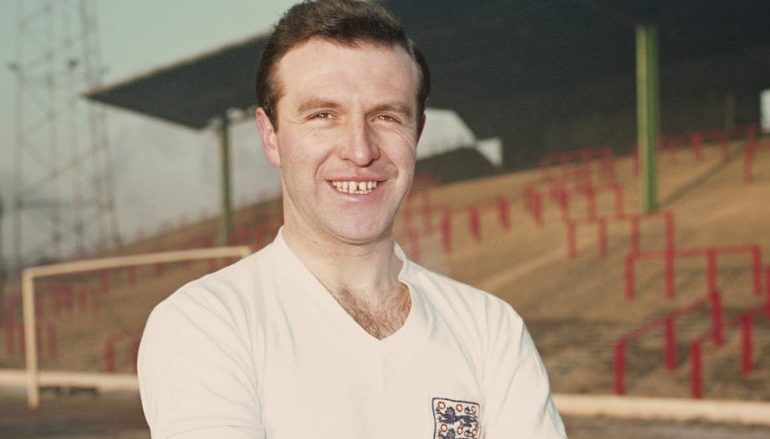 Bota e futbollit në zi, ndërron jetë ish-kapiteni i Anglisë, Jimmy Armfield