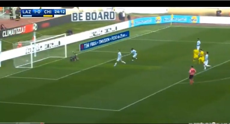 VIDEO/ Lazio-Chievo, shënohen dy gola të shpejtë. Strakosha pëson gol SPEKTAKOLAR