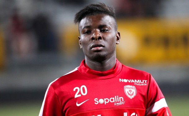 Crystal Palace, 20 milionë euro për mbrojtësin e Lille