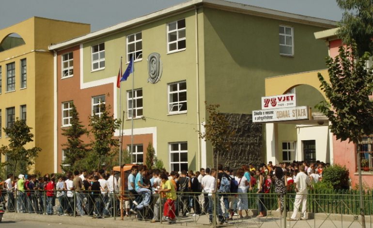 SHKOLLAT 9 VJEÇARE DHE TË MESME/ Lamtumirë orët 45 minutëshe. Tani 90 minuta