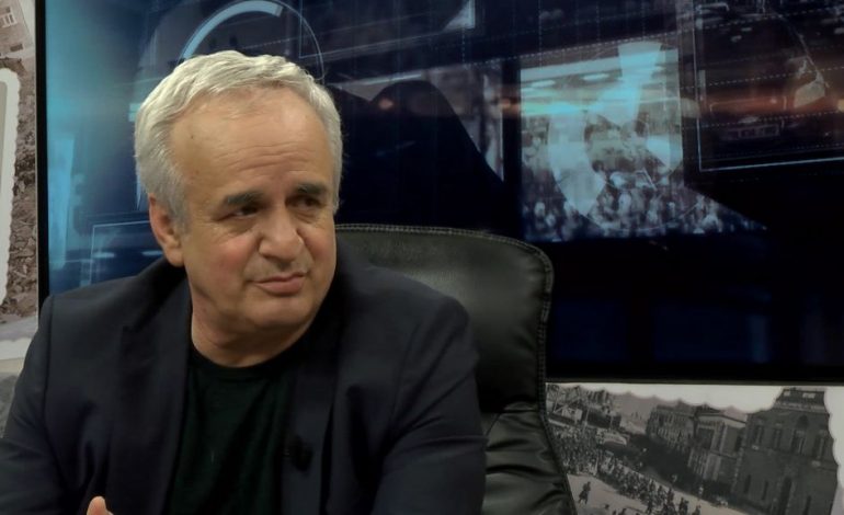 SHPËTIM NAZARKO/ 27 Janari dhe kënga e vjetër “Në ato maja rripa-rripa”…