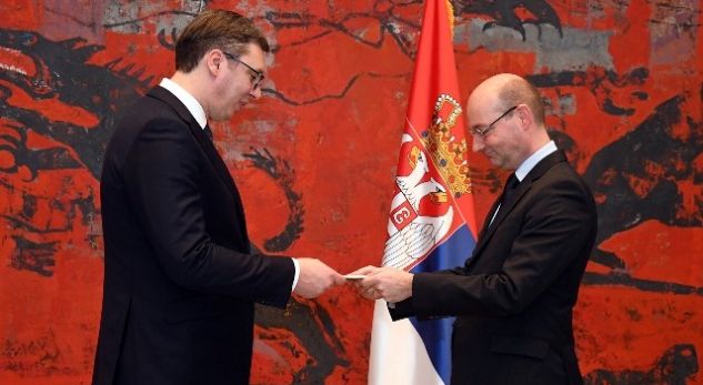 Ambasadori francez në Beograd: Serbia pa marrëveshje për Kosovën nuk ka anëtarësim në BE