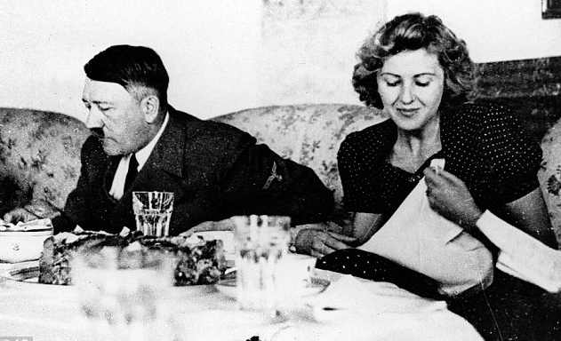 A e dini cili ishte testamenti i Adolf Hitlerit?